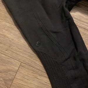 Lululemon crop leggings